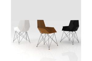 Faz-set-mit-4-stuhlen-inox-vondom